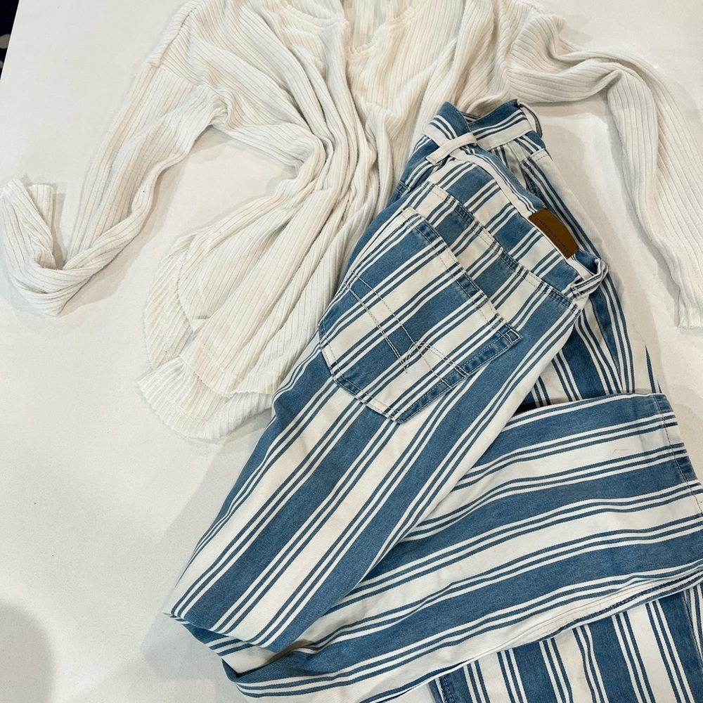 American Eagle jeans striped